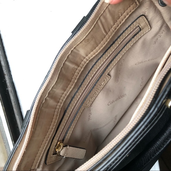 Calvin Klein Bag - Picture 6 of 15